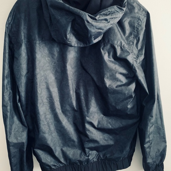 Club Monaco Reversible Windbreaker - Picture 3 of 4